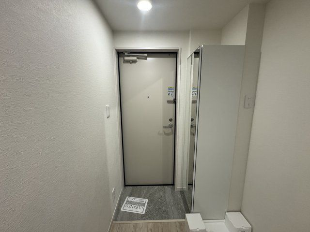 KEIAI RESIDENCE 松戸の玄関