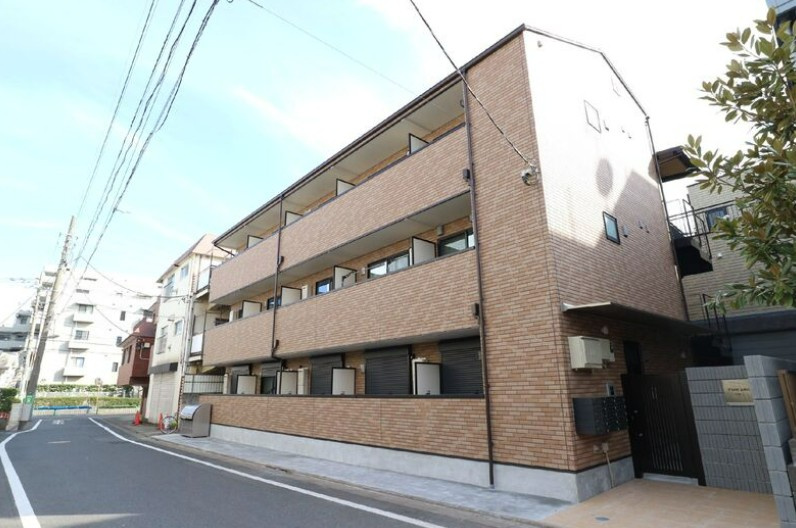 フィオーレ高野台の外観