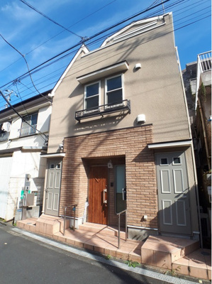 【外観】 | ピオーネ