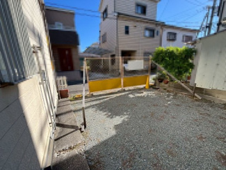 【前面道路含む現地写真】 | 八田北町　売土地 | 現況更地ですので、すぐにお家を建てられますね♪