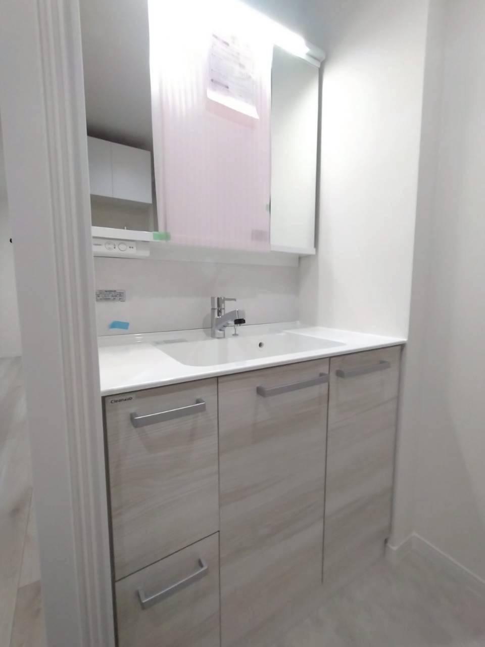 オークハイツ大倉山の独立洗面台