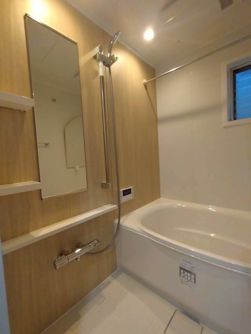 オークハイツ大倉山の浴室