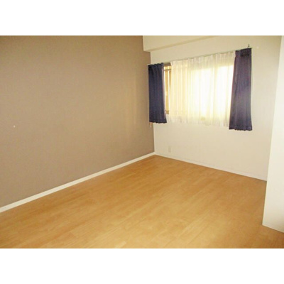 【内装】 | コンド川口 | 明るい室内です