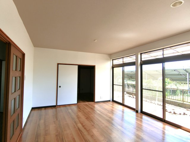 白子町八斗2418貸家の居間・リビング