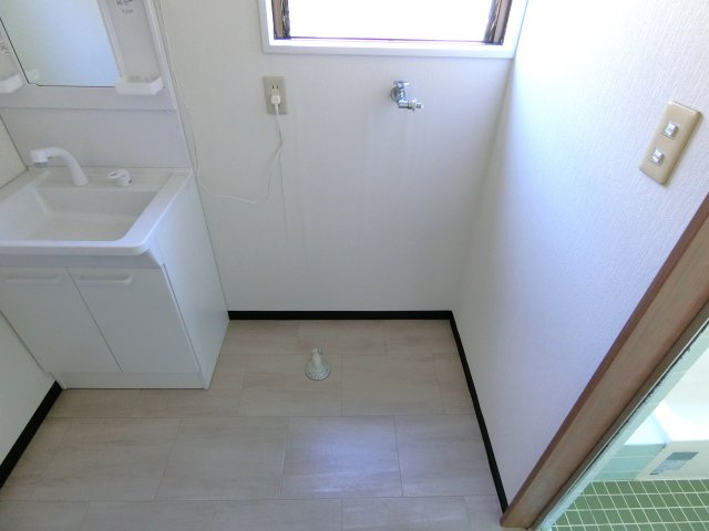 白子町八斗2418貸家の設備|洗濯機置き場