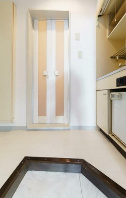 【玄関】 | ラ・フェーヴ壱番館