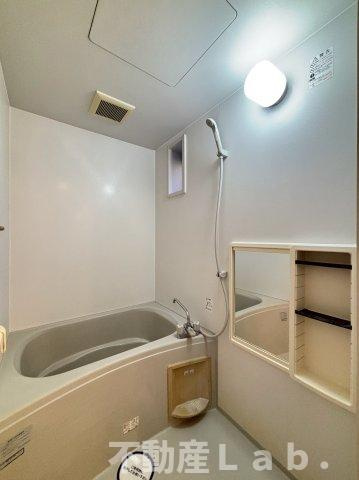 フォーレス華　B棟の浴室