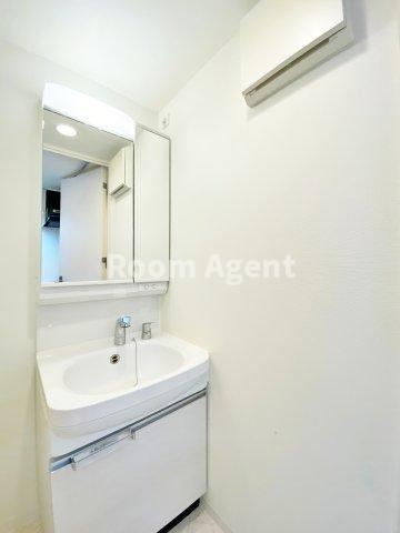 ディアレイシャス上前津の洗面所