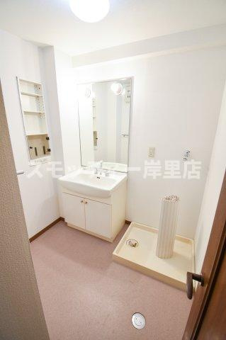 マンシオン・タイラの独立洗面台