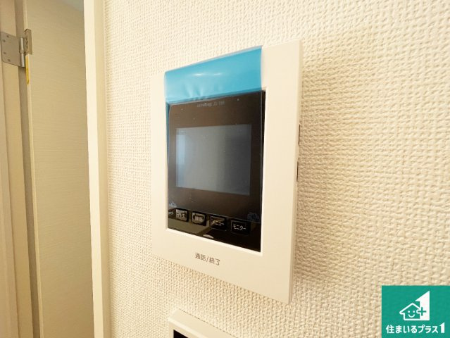 大津市千町　第1期　新築一戸建ての防犯設備|カラーモニターインターホン！声だけでなく来訪者の姿や顔がモニターで確認できるので、小さなお子様がいらっしゃるご家庭でも安心できます！
