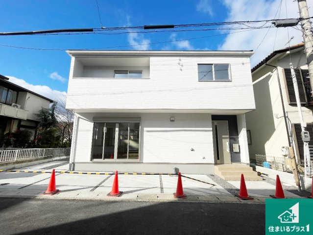 大津市千町　第1期　新築一戸建ての外観|現在建築中！落ち着いた街並みで新生活を始めることが出来そう！周辺の物件も併せてご紹介させて頂きます！