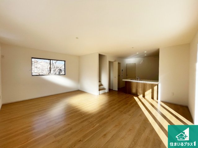 大津市千町　第1期　新築一戸建ての外観|周辺は落ち着いた街並みの住宅地！子育てがしやすい住環境です！まだ未完成ですが、現地でしかわからない事もございます。是非一度ご覧ください。