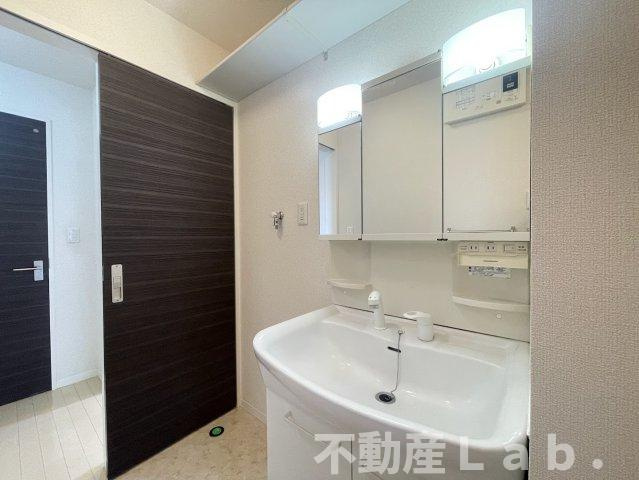 スリーゼ　Ⅰ棟の洗面所