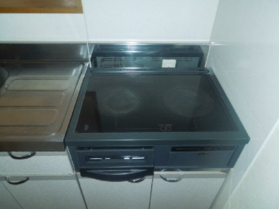 【キッチン】 | メゾン・ラセーヌ・