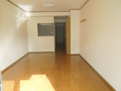 【洋室】 | メゾン・ラセーヌ・