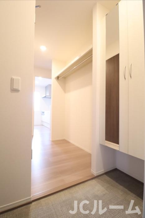 ノーブルスクエア Bの玄関