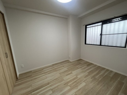 【洋室】ライオンズステーションプラザ津々美 