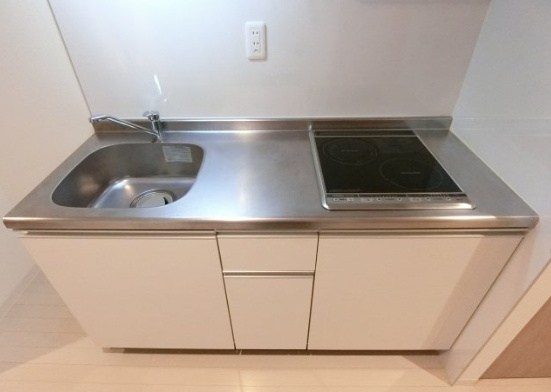 MDI.J Esaka Courtのキッチン