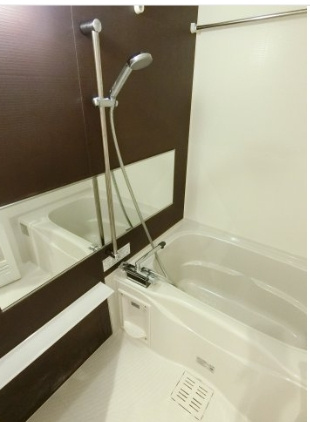 MDI.J Esaka Courtの浴室