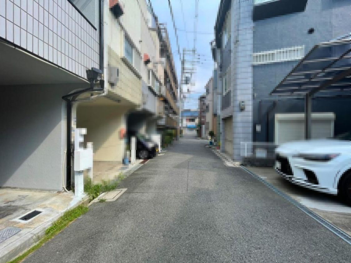 八雲東町2丁目　中古一戸建ての前面道路含む現地写真|■物件内覧・資金計画相談・住宅ローン相談、リフォーム相談、お問合せ受付中■
※当日・翌日のご内覧、ご相談はお電話でのお問合せがスムーズです！