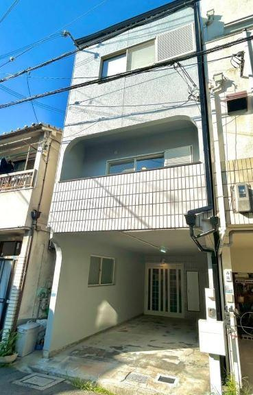 八雲東町2丁目　中古一戸建ての駐車場|駐車１台
■物件内覧・資金計画相談・住宅ローン相談、リフォーム相談、お問合せ受付中■
※当日・翌日のご内覧、ご相談はお電話でのお問合せがスムーズです！