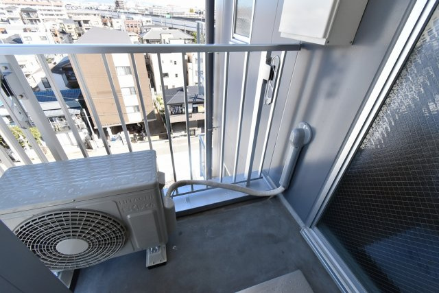 Victoire久寿川のバルコニー