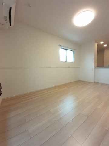 ハートホームズ壱番館の居間・リビング