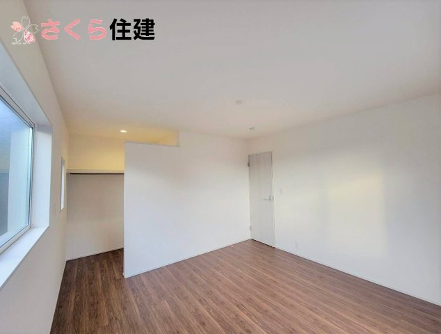 千渡第8期　　3号棟の洋室|2階8帖洋室。ウォークインクローゼット収納あり◎