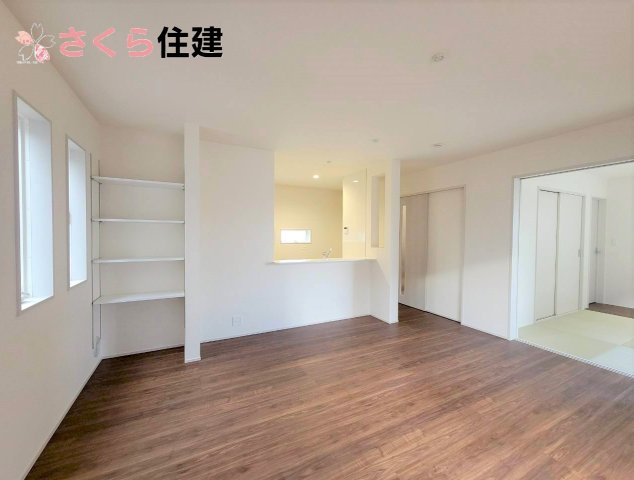 千渡第8期　　3号棟の居間・リビング|全室南向きの日当たり良好な物件です◎