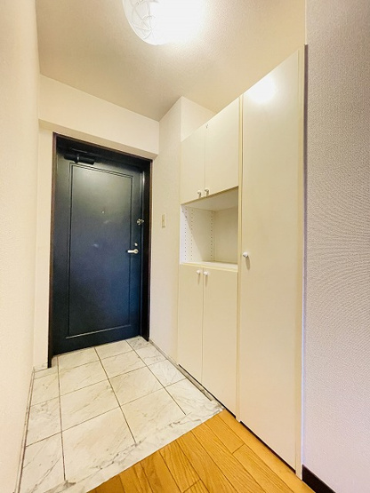【玄関】 | 朝日プラザ筑紫野プティックス