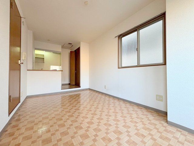 メゾン三和ドライの居間・リビング