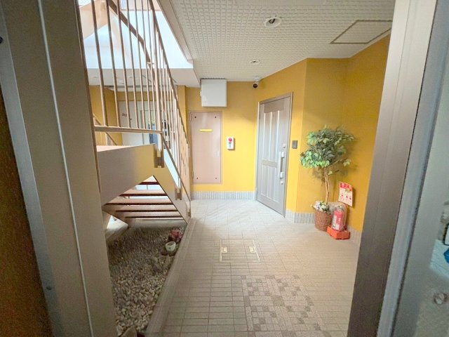 メゾン三和ドライのエントランス