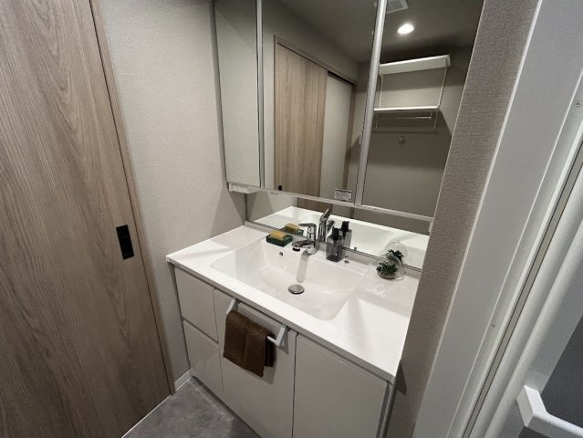 【独立洗面台】ステイツ野村向洋 