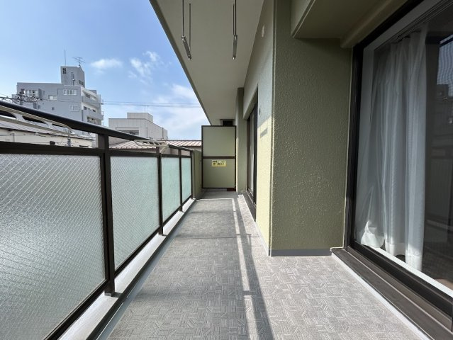 【バルコニー】ステイツ野村向洋 