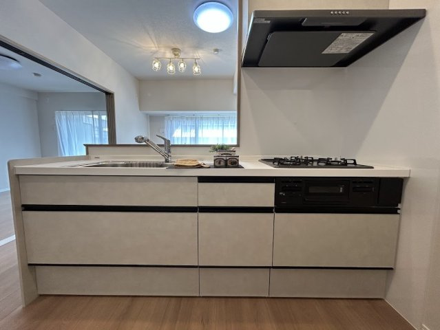 【キッチン】ステイツ野村向洋 