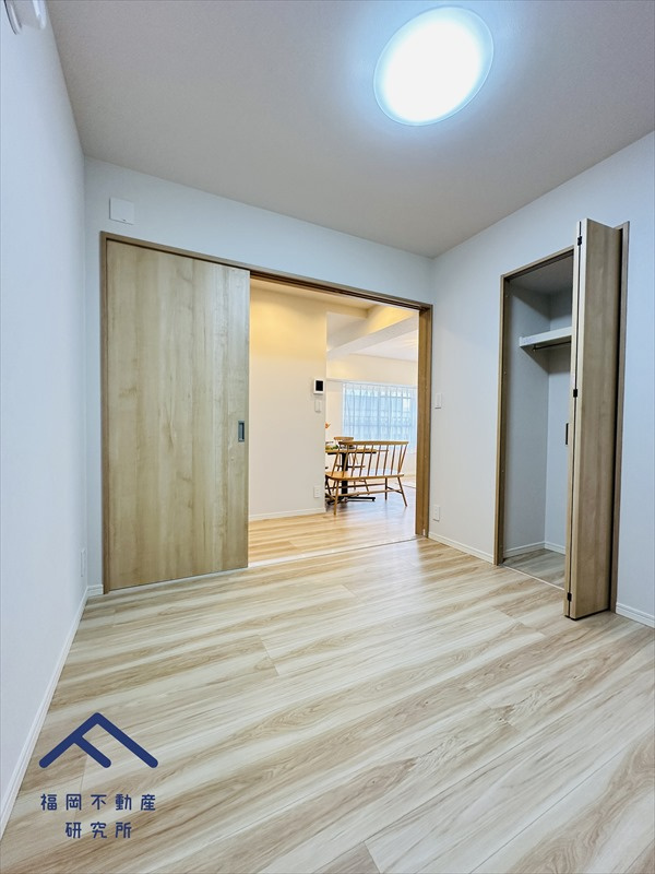 小倉スカイマンションの洋室