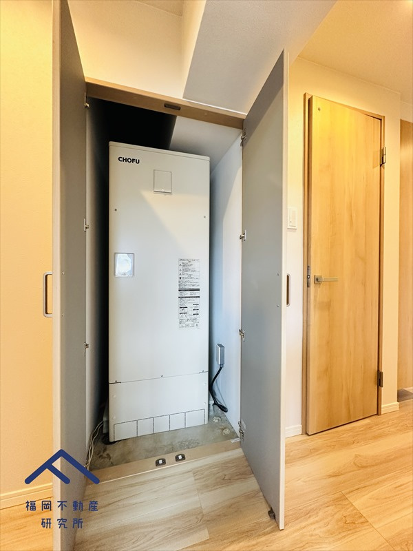 小倉スカイマンションの発電・温水設備