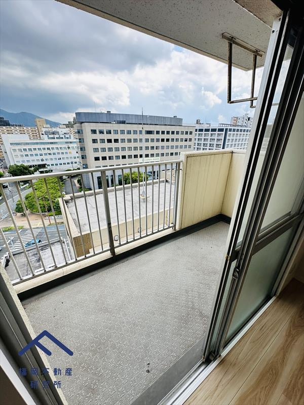 小倉スカイマンションのバルコニー