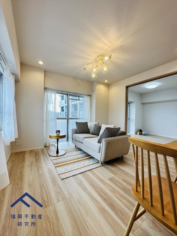 小倉スカイマンションの居間・リビング