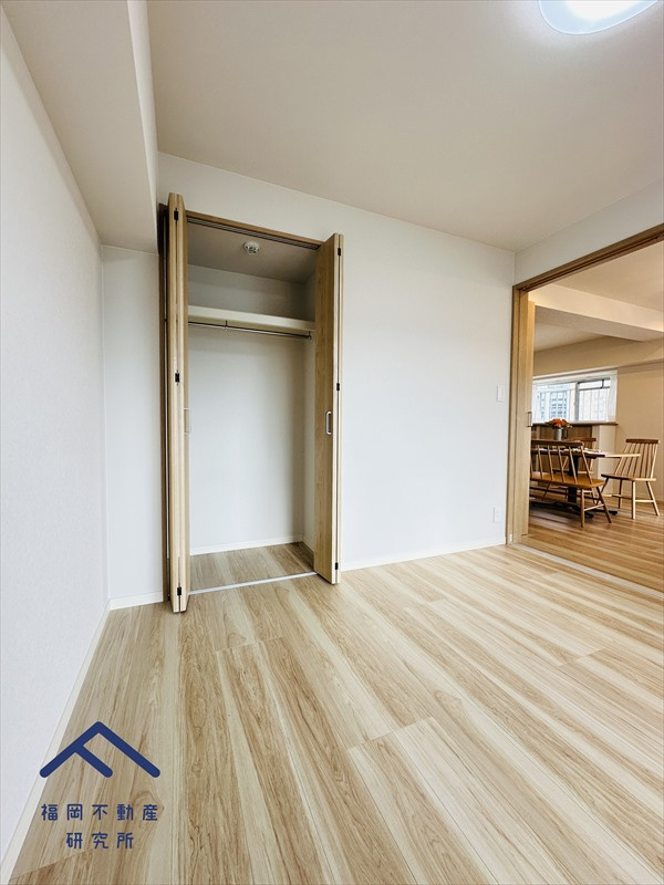 小倉スカイマンションの洋室