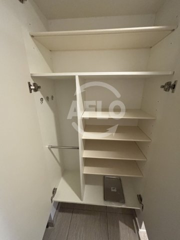 RJRプレシア南堀江の玄関|RJRプレシア南堀江　玄関収納