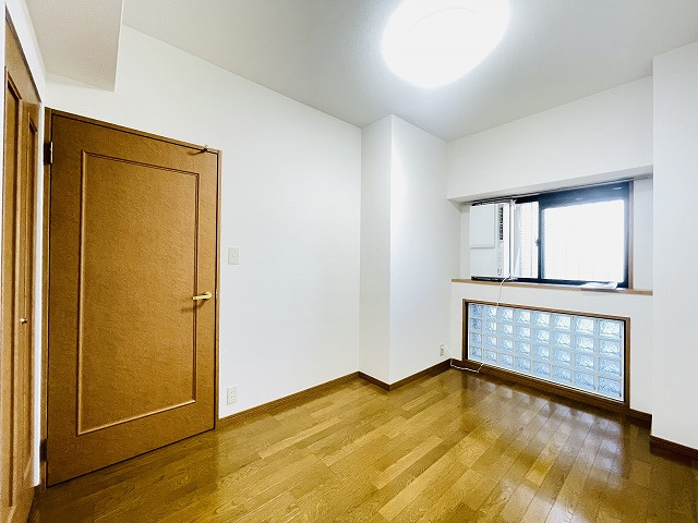 【洋室】 | アルフィーネ大野城 | 既存部分の追加リフォームもご相談ください