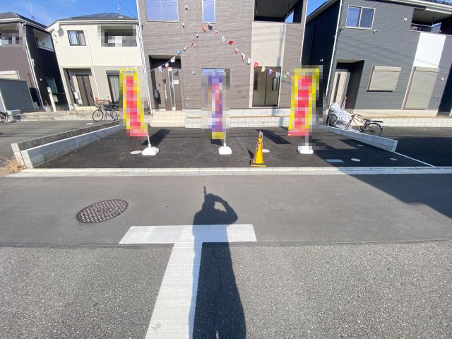 祝：成約済み　八王子市　川口町　新築戸建て　８６期の駐車場|～仲介手数料無料☆八王子ひなた不動産～　八王子市川口町　新築戸建て