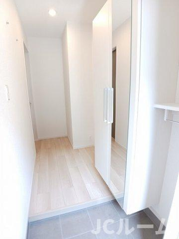 柏崎市大和町のアパートの玄関