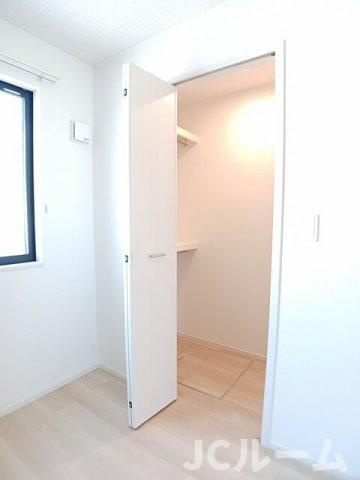 柏崎市大和町のアパートの収納