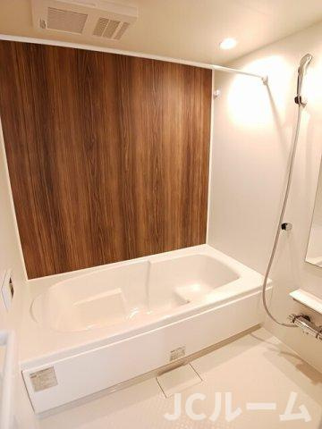 柏崎市大和町のアパートの浴室