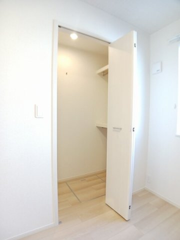 柏崎市大和町のアパートの収納