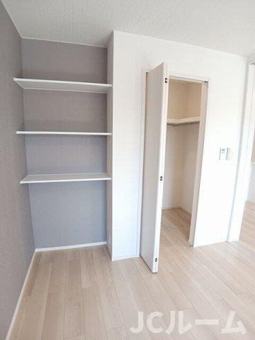 柏崎市大和町のアパートの収納