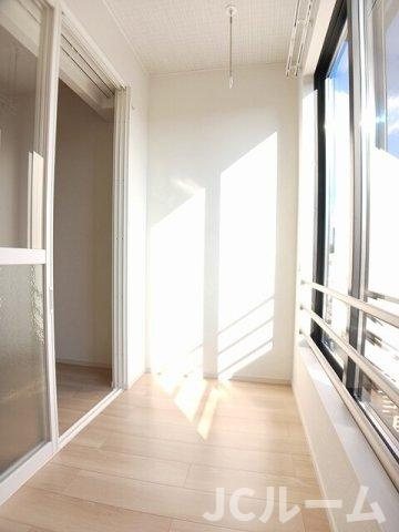 柏崎市大和町のアパートの内装