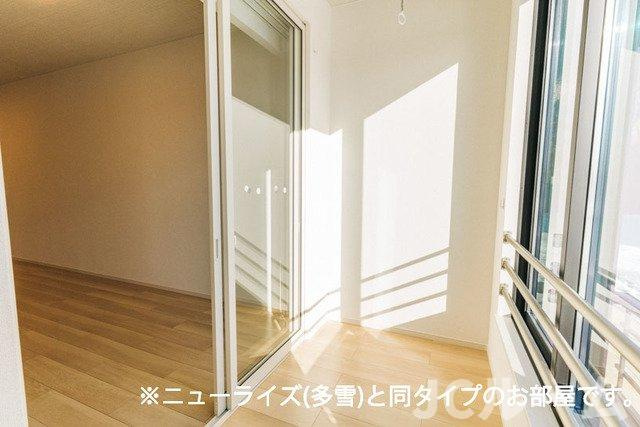 柏崎市城塚のアパートの内装